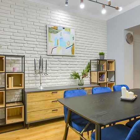 Premium Apartments Lovely 2Bd Near The Parliament Σόφια Εξωτερικό φωτογραφία